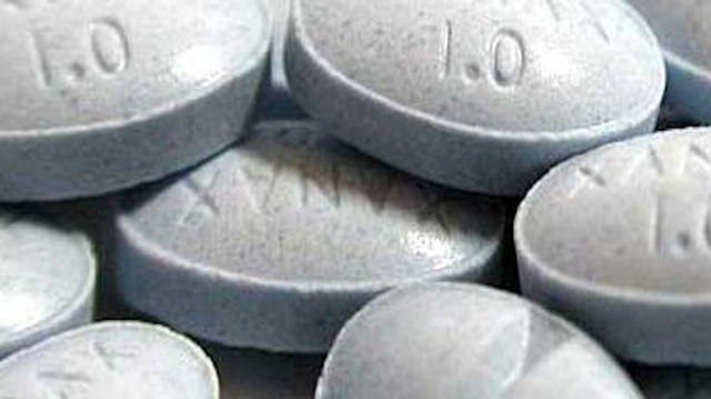 Médicaments contrefaits : un million de comprimés saisis par les douanes suisses