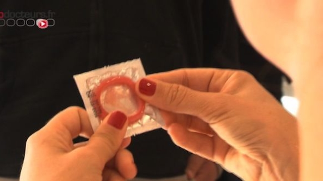 Sida : les jeunes négligent l'utilisation du préservatif
