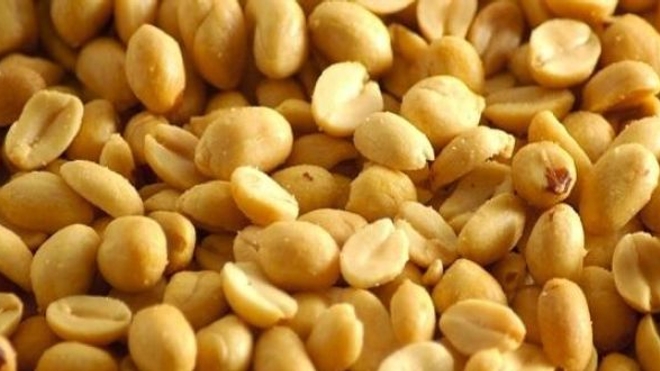 Manger des cacahuètes enceinte ne déclencherait pas d'allergie chez l'enfant