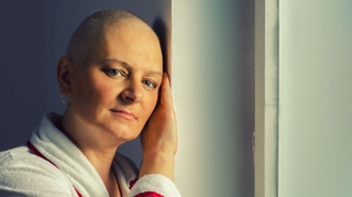 Chimiothérapie : le cap de la perte des cheveux