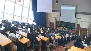 Une prépa gratuite aux concours de médecine