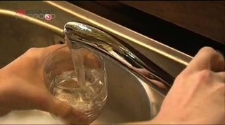 L'eau du robinet : d'où vient-elle, combien coûte-t-elle&nbsp;?