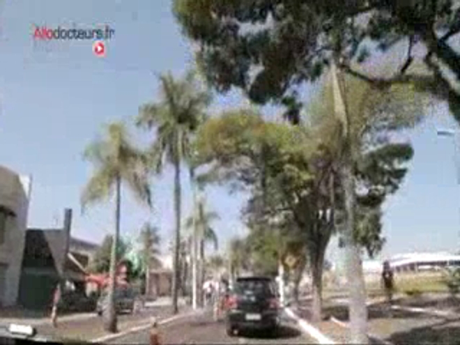 Reportage sur Juliano Pinto et l’exosquelette du projet Walk Again (7 juillet 2014)