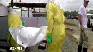 Ebola : comment le virus se transmet-il ?