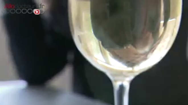 Alcool : les femmes rattrapent les hommes -