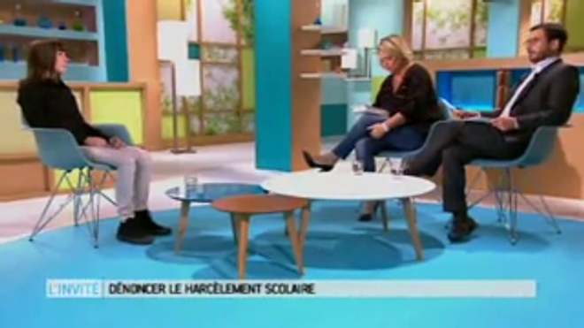 Entretien avec Mathilde Monnet, lycéenne auteure du livre "14 ans, harcelée", invitée du Magazine de la santé du 27 octobre 2016