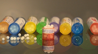 Homéopathie : les Académies de médecine et de pharmacie en faveur de son déremboursement