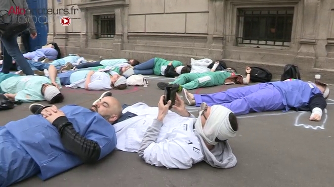 Hôpitaux de Paris : la grève aux urgences continue