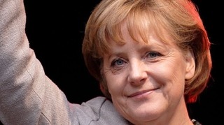 A quoi seraient dus les tremblements d’Angela Merkel ?
