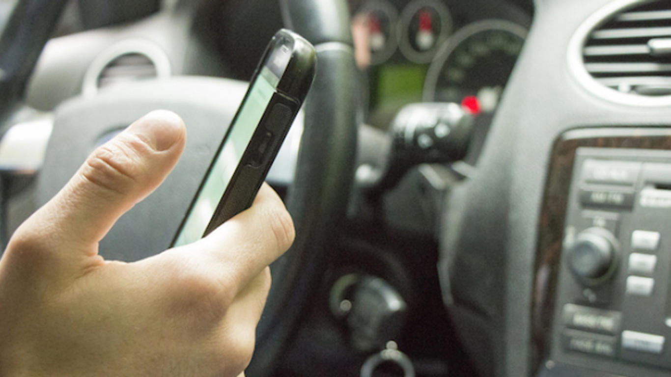 Sécurité routière : pourquoi le téléphone est le nouveau 