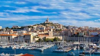 Marseille : port du masque obligatoire et fermeture des bars à 23 heures