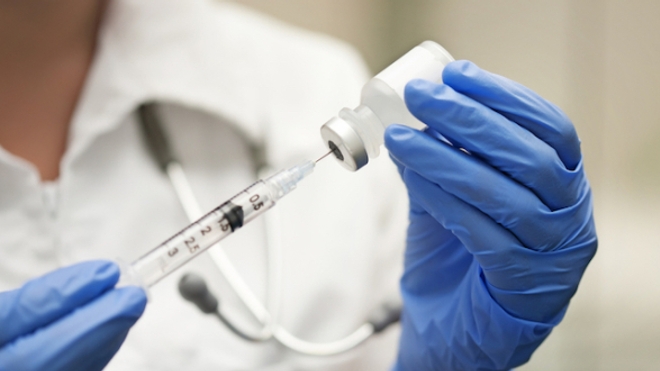 Covid-19 : dernière phase d’essai pour le vaccin Moderna