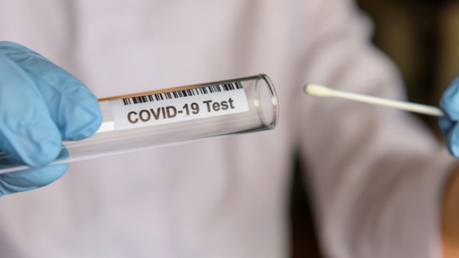 Covid : les tests antigéniques rapides sont-ils fiables ?