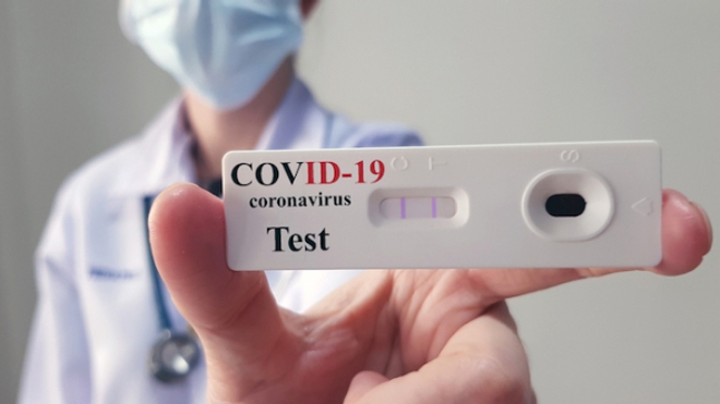 Tests antigéniques : que sait-on de ces tests rapides ?