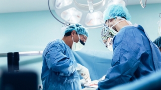 En Italie, transplantation réussie de deux coeurs de donneurs positifs au Covid