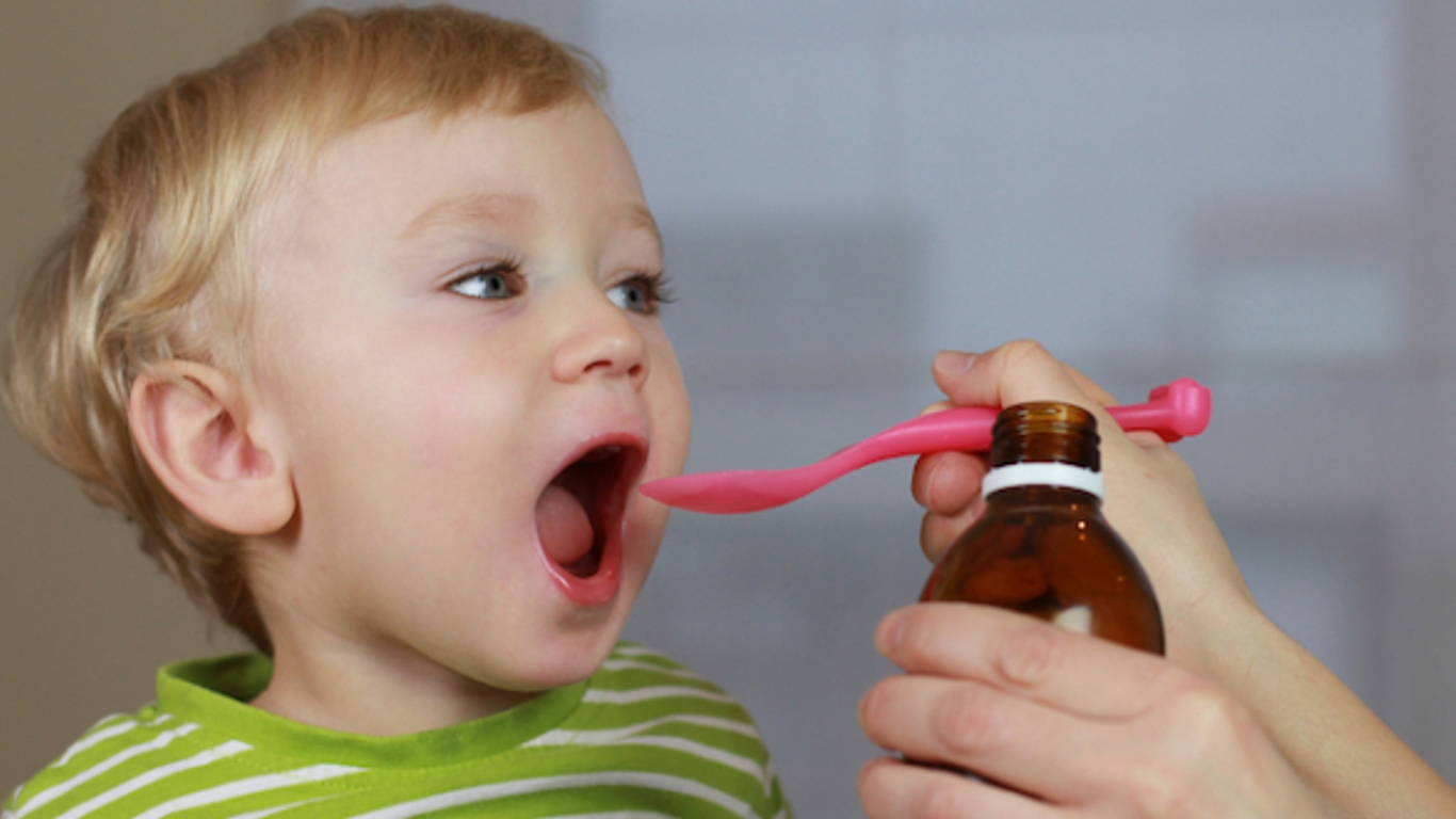 Des Antibiotiques Avant Deux Ans Des Risques Pour La Sante De L Enfant Allodocteurs