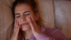 Covid : quand le stress fait grincer des dents