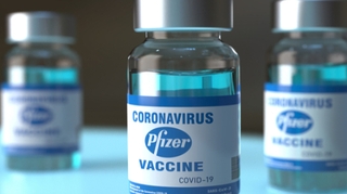 Covid : le vaccin de Pfizer autorisé au Royaume-Uni