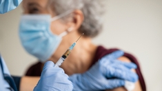 Covid : la vaccination a commencé au Royaume-Uni