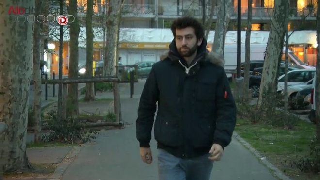 Lorsque une paralysie a frigore persiste après l'épisode aigu, une rééducation de la face peut s'avérer nécessaire