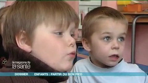 Un exemple de dépistage des anomalies du pied à l’école en images
