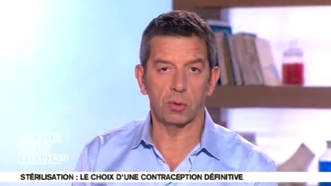 Marina Carrère d'Encausse et Michel Cymes expliquent les différentes techniques de stérilisation.