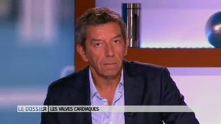 Marina Carrère d'Encausse et Michel Cymes expliquent le rôle des valves cardiaques