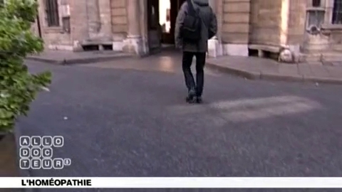 Jean-Loup a 48 ans, il est soigné aujourd'hui à hôpital Hôtel Dieu de Lyon.