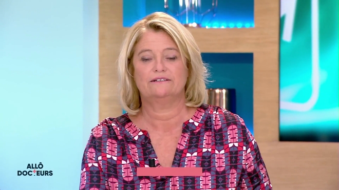 Marina Carrère d'Encausse et Régis Boxelé expliquent le cancer du sein