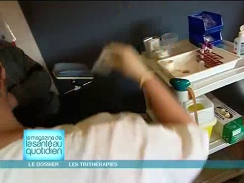 Les mécanismes du fonctionnement de la trithérapie en vidéo