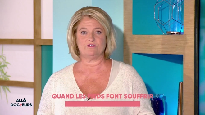 Marina Carrère d'Encausse et Régis Boxelé présentent les problèmes de pieds