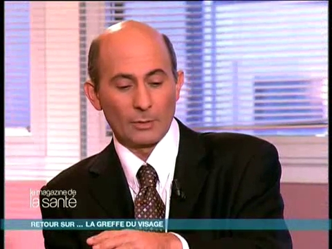 Le Pr. Laurent Lantiéri et Pascal répondent aux questions de Marina Carrère d’Encausse et Michel Cymes.