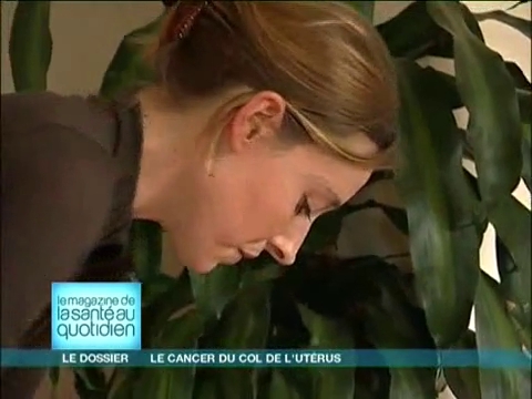 Seul un frottis permet de dépister le cancer du col de l'utérus.