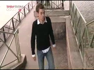 Clément est né par Insémination Artificielle avec Donneur (IAD). Il a retracé le chemin de sa conception, avec l'espoir de connaître son père biologique...