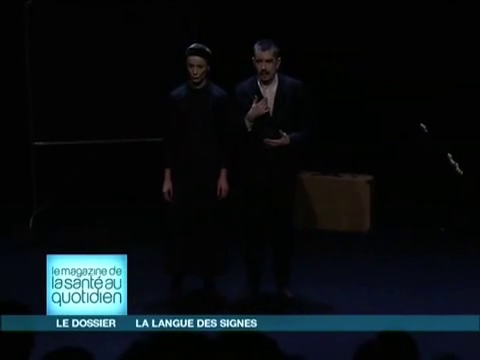 Comment mêler langue des signes et langue française au théâtre ?
