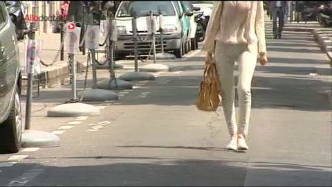 L'hirsutisme est particulièrement difficile à assumer pour les femmes.