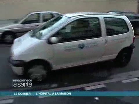 Même à domicile, le patient est encadré par le personnel soignant.