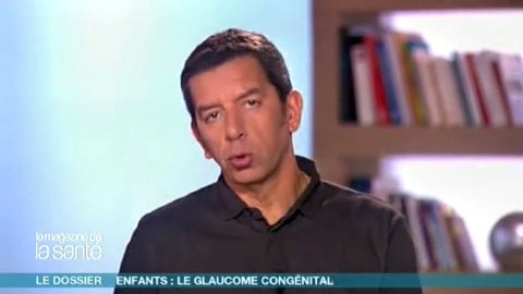 Marina Carrère d’Encausse et Michel Cymes expliquent les différences entre glaucomes congénital et de l’adulte.