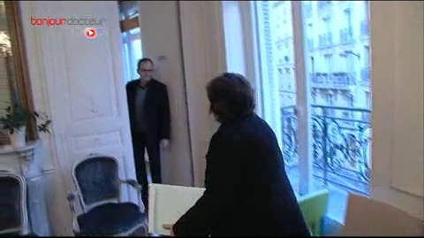 Pour confirmer les images du scanner, le médecin procède à une nasofibroscopie.