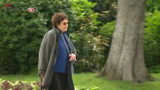 Marie-Claire souffre de séquelles tardives dues à la radiothérapie.