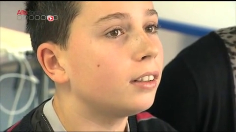 Consultation avec Kylian, 13 ans, il souffre de tics depuis l'âge de 7 ans.