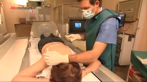 Si cette technique d'infiltration est assez répandue, certains médecins émettent aujourd'hui des doutes quant aux risques éventuels qu'elle comporte.