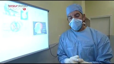 Attention : images de chirurgie