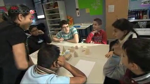 Les ULIS accueillent des élèves pour lesquels une scolarisation individuelle continue dans une classe ordinaire n'est pas envisageable.