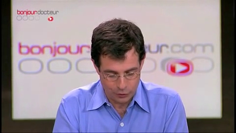 Marina Carrère d'Encausse refuse la stigmatisation des schizophrènes.