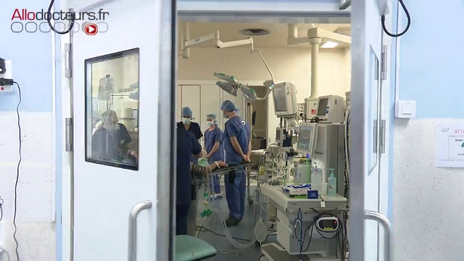 Attention, images de chirurgie !
