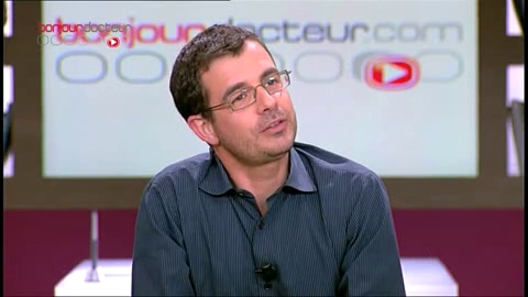 Michel Cymes s'est penché sur la hausse des accidents cardio-vasculaires pendant les matchs de foot télévisés.