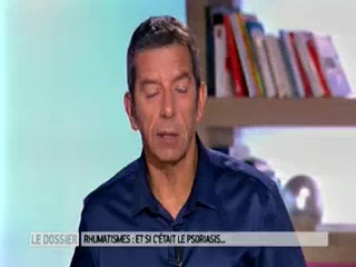 Marina Carrère d'Encausse et Michel Cymes expliquent les rhumatismes liés au psoriasis.