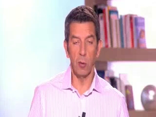 Marina Carrère d'Encausse et Michel Cymes expliquent le hoquet.