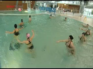 Cours d'aquagym pour femmes enceintes